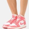 Air Jordan 1 Mid - Sneakers Hoog - White/Sea Coral/Atmosphere/Sail -Dames Schoenenwinkel 1645c7a167554067925ba80264533f11