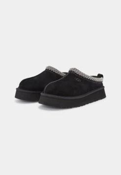 Ugg Tazz - Pantoffels - Nero -Dames Schoenenwinkel 2da97aff716843909ef92f6c48027cba