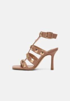 Steve Madden Capri - Sandalen - Nude -Dames Schoenenwinkel 3643659b756f48c1b7955e0bf0c8697d