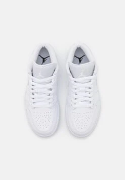 Wmns Air Jordan 1 Low 365 - Sneakers Laag - White -Dames Schoenenwinkel 3b93984a416b4979ba6fdde2173c11d2
