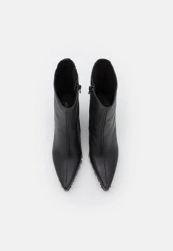 Jeffrey Campbell Walton - Cowboy-/Bikerlaarsjes - Black -Dames Schoenenwinkel 40b7c2b7fd2041189a47bba59c125dd5