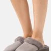 Even&Odd Pantoffels - Grey -Dames Schoenenwinkel 448f56d6f33548c298358e1ef2605a08