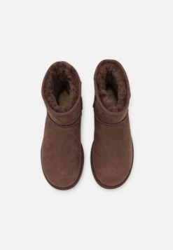 Ugg Classic Mini - Korte Laarzen - Burnt Cedar -Dames Schoenenwinkel 46cae7722d4a42619ab234f047d8015e