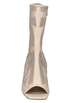 Gerry Weber Civita 09 - Cowboy-/Bikerlaarsjes - Creme -Dames Schoenenwinkel 4c45380c9c35435cb76e74b614afa7c2