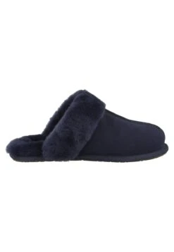 Ugg Scuffette - Pantoffels - Starry Night -Dames Schoenenwinkel 5dddd1bff0c242f698944b3b6ebdbee6