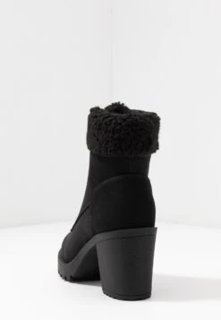 Anna Field Winter Boot - Enkellaarsjes Met Plateauzool - Black 13 Anna Field Winter Boot - Enkellaarsjes Met Plateauzool - Black -Dames Schoenenwinkel 75644dab5c4b4634862305626d9534e6