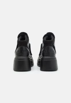Steve Madden Trimmers - Sneakers Hoog - Black -Dames Schoenenwinkel 7aebe800ba9f48e09785964fd2d4dc45
