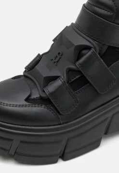 Steve Madden Trimmers - Sneakers Hoog - Black -Dames Schoenenwinkel 7eaed5cff0ea43438c0e4484cc41dbf7