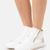 Gabor Comfort Sneakers Laag - Weiss/Muschl/Gold -Dames Schoenenwinkel 89e7710db90e458998ce78fdda3d015e