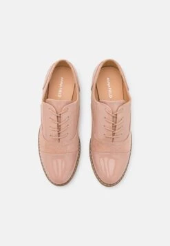 Veterschoenen - Rose Gold -Dames Schoenenwinkel a8b360f214fb42b092ad1dd0f0ba3e67