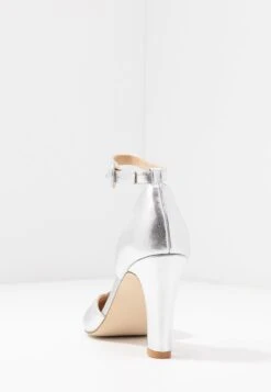 Anna Field Leather Pumps - Hoge Hakken - Silver 13 Anna Field Leather Pumps - Hoge Hakken - Silver -Dames Schoenenwinkel a92435984125429abc3178c00735c8db