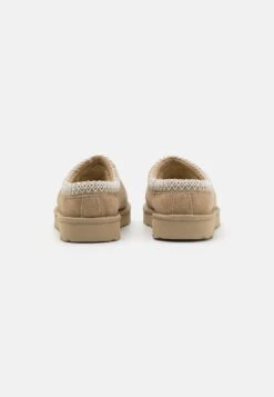 Ugg Tasman - Pantoffels - Mustard Seed/White -Dames Schoenenwinkel c2f87fae95474bc597c678d01fed6684