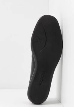 ECCO Simpil Loafer - Instappers - Black -Dames Schoenenwinkel c3a1ebcb19ef4b8db759967814f41700