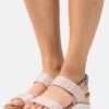 Skechers Beach Kiss - Sandalen Met Sleehak - Blush -Dames Schoenenwinkel c4cc568e59db442c9db1e29e45cfa084