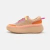 Steve Madden Doubletake - Sneakers Laag - Natural/Orange 2 Steve Madden Doubletake - Sneakers Laag - Natural/Orange -Dames Schoenenwinkel d75e6c3b067f45f3aaf7c6291c977a06