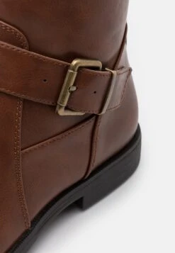 Laarzen - Cognac -Dames Schoenenwinkel fe5efac32a134e2797cde2a3bf23ceb7